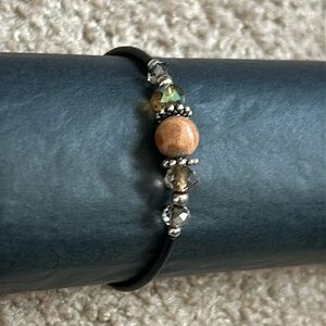 Women’s vintage silver/black dainty‎ beaded crystal wire bracelet one size